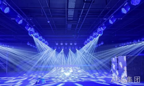 HS581高灵敏度单极霍尔器件在舞台灯光中的应用
